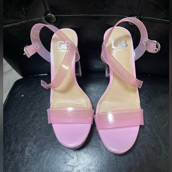 Gianni Bini Shoes - Gianni Bini Pink Heels